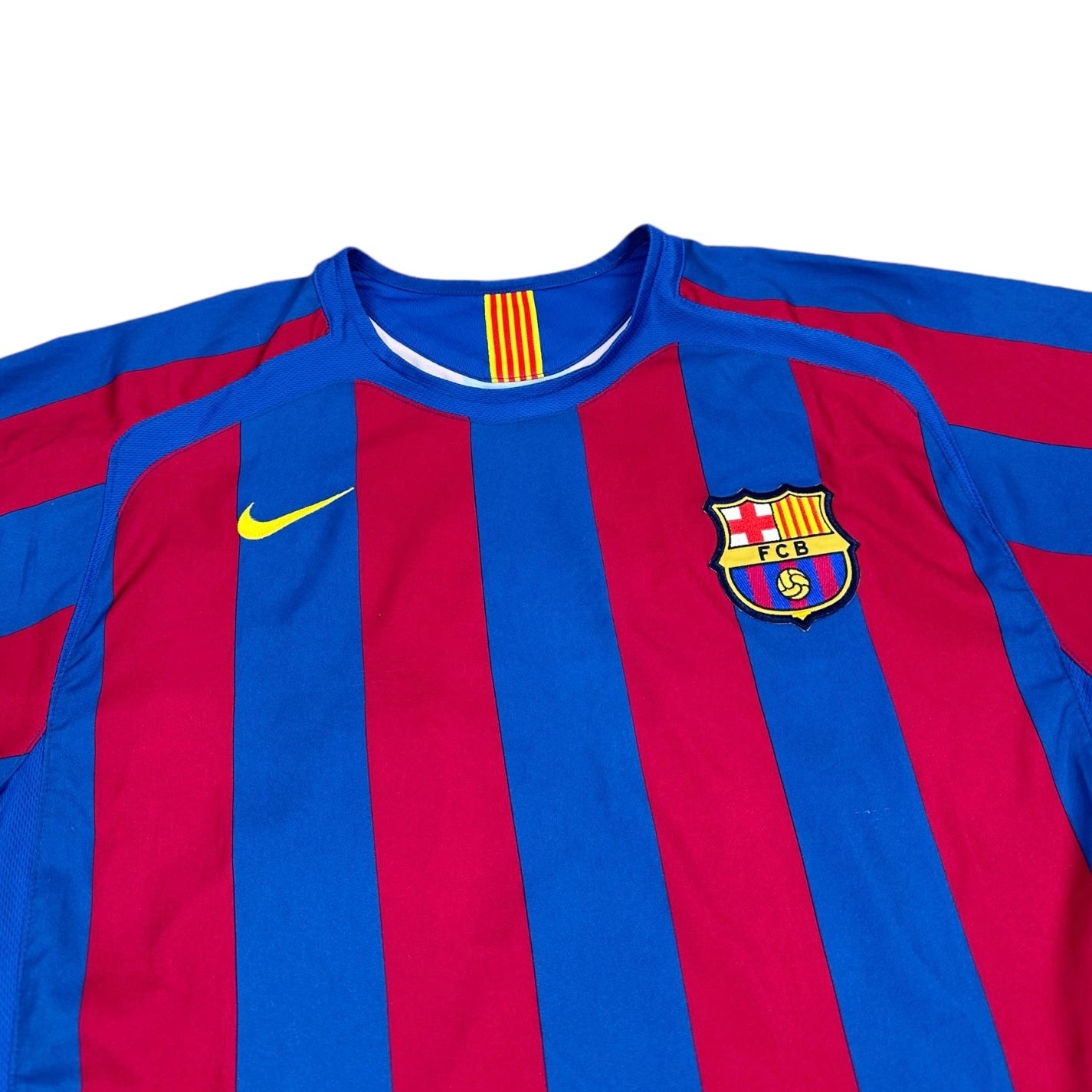 Nike Vintage FC Barcelona Jersey 2005/06