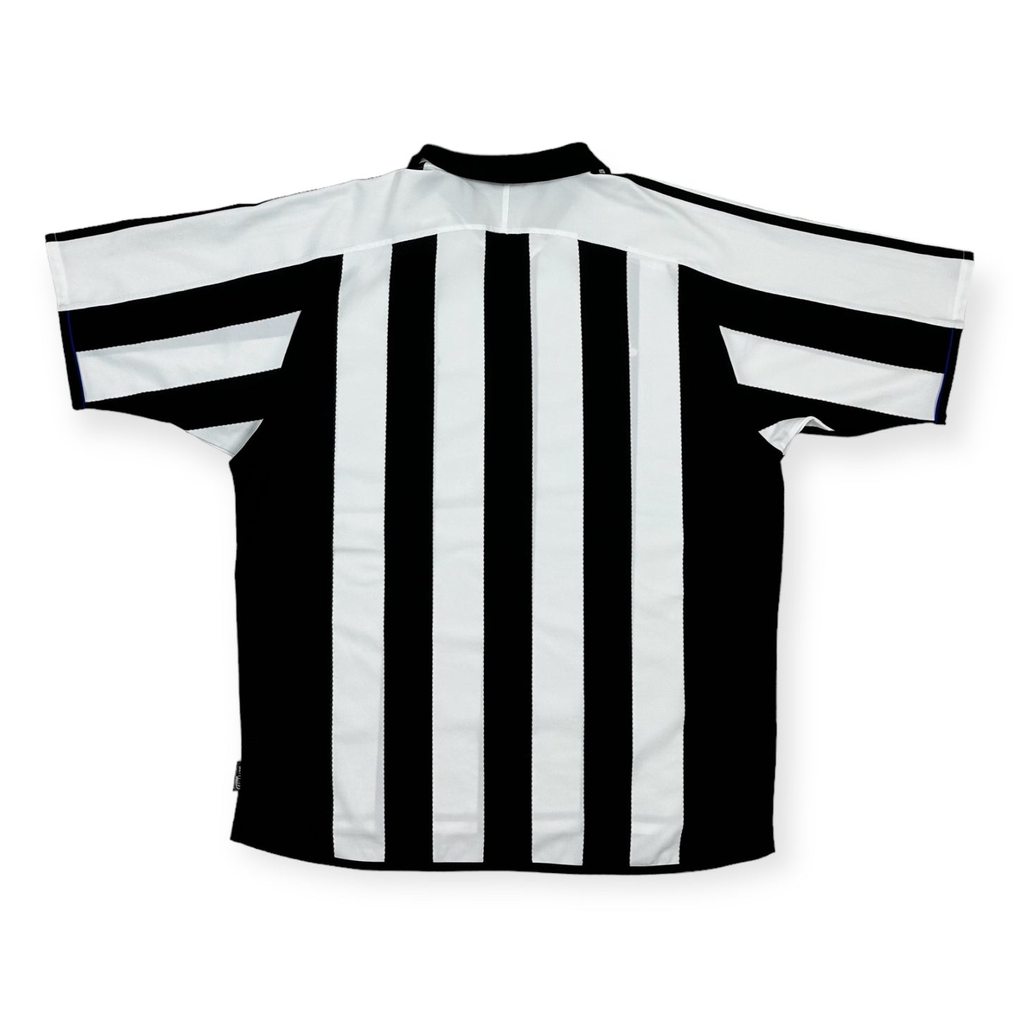 Adidas Vintage Newcastle United Jersey 2003/04